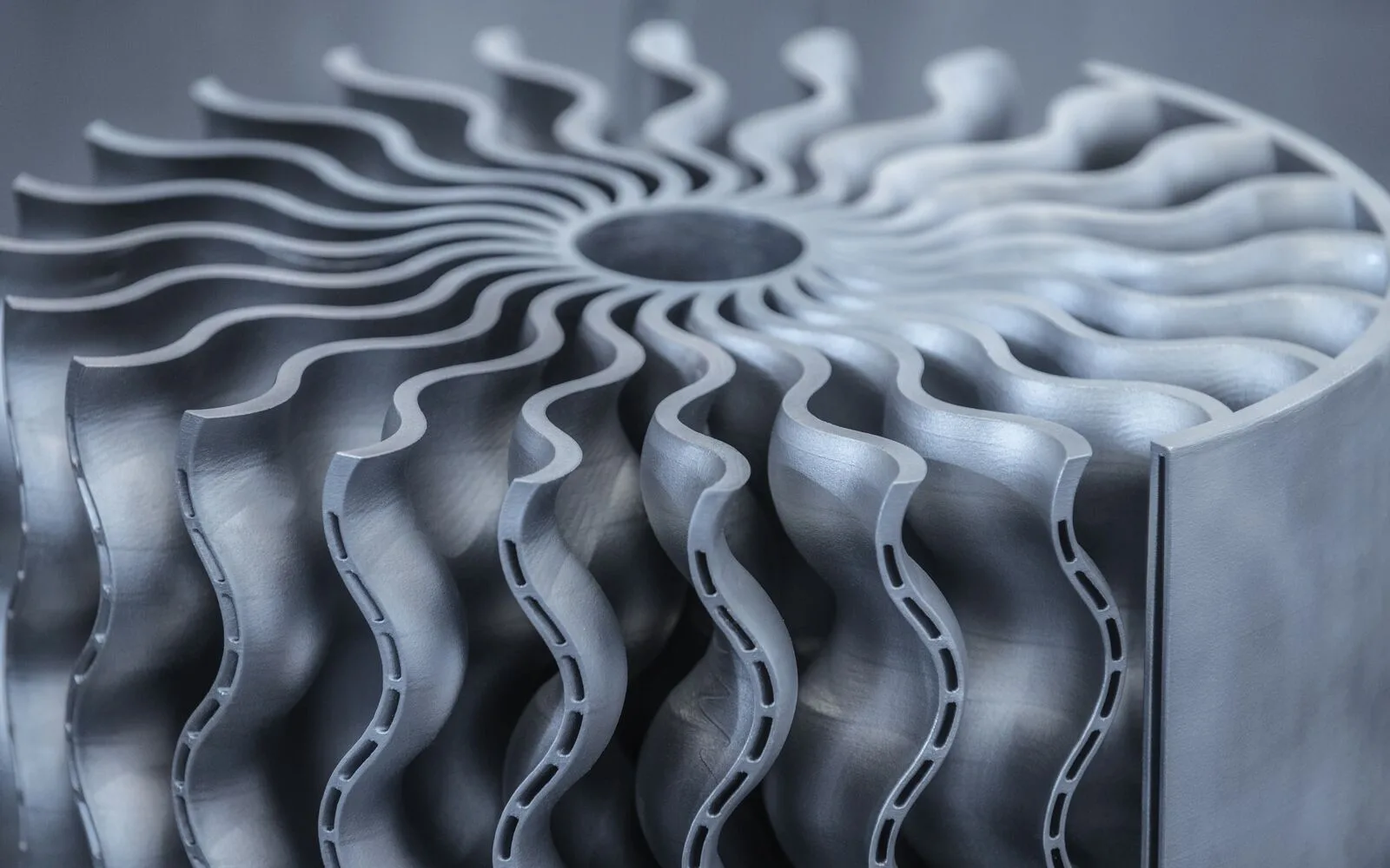 Metal Additive Manufacturing for Aerospace and Biomedical Applications