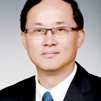 管又飞